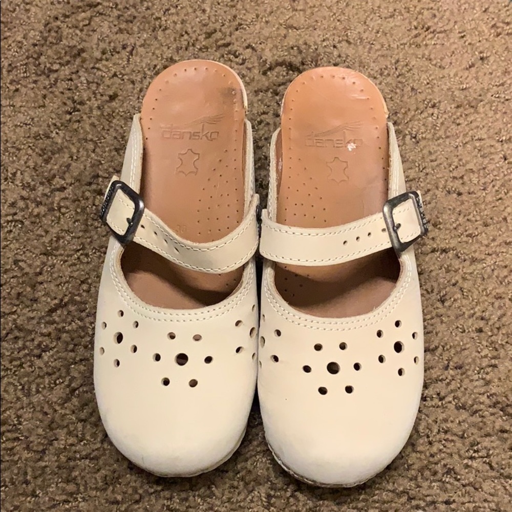 Dansko 36 clogs